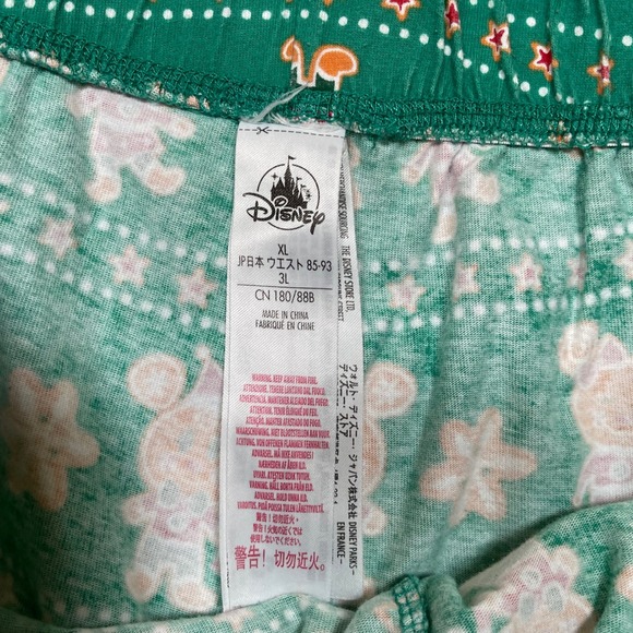 Disney Store Mickey Mouse & Friends Green Holiday Pajamas Set XL Gingerbread - Picture 5 of 10